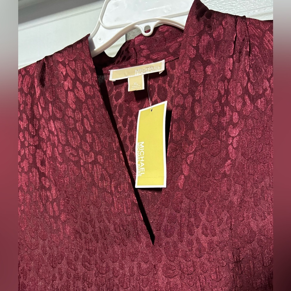 Michaels Deep Red Patterned Blouse - Picture 7 of 9